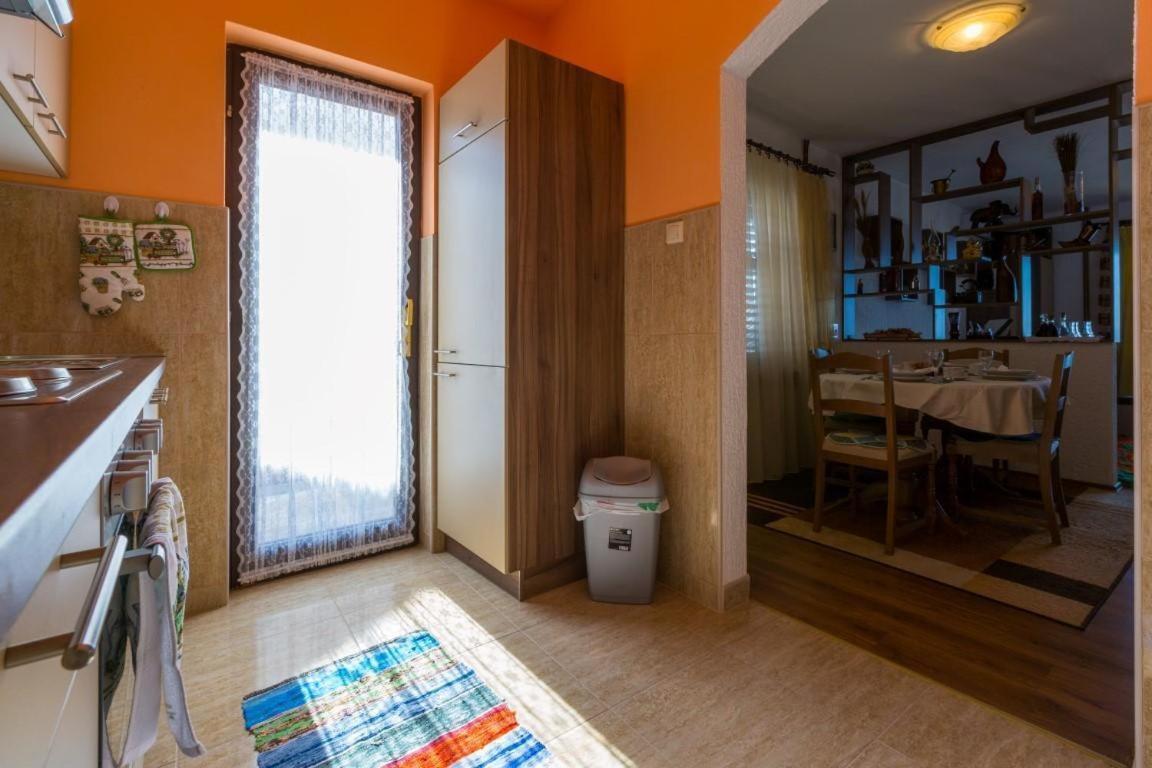 Ferienwohnung Stupar Crikvenica Zimmer foto