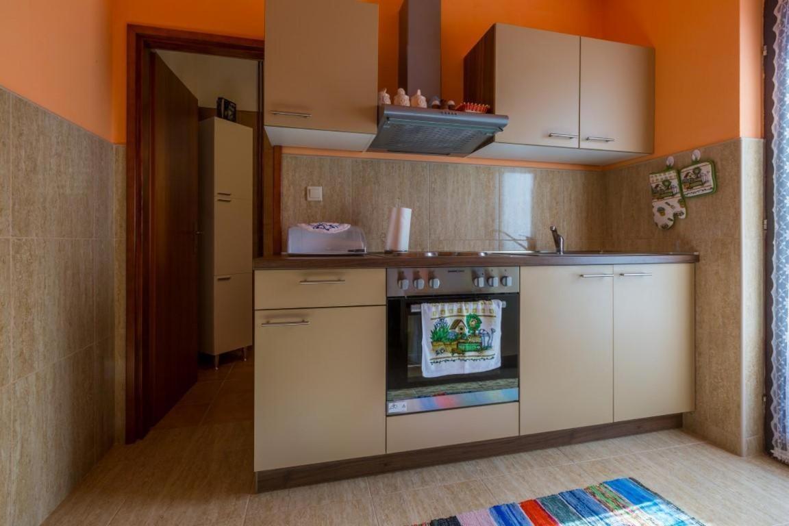 Ferienwohnung Stupar Crikvenica Zimmer foto